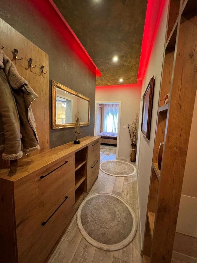 Luxurious Apartment With City View Pristina Eksteriør bilde